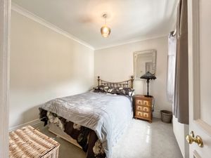 Photo 16- click for photo gallery